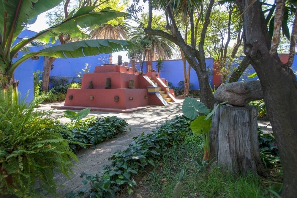 Casa Azul, onde Frida morava, foi transformada em museu da artista - Divulgação