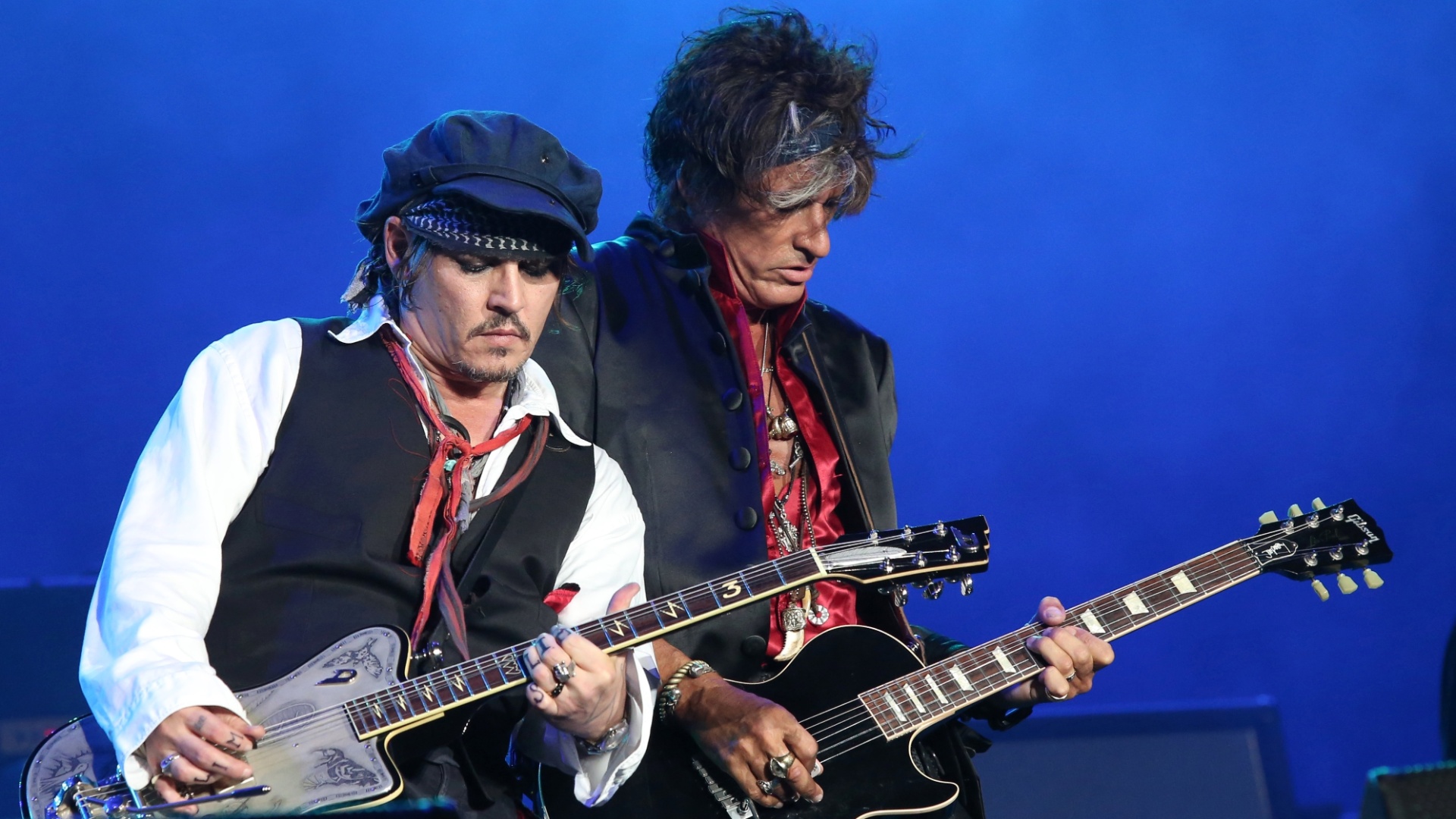 24.set.2015 - Johnny Depp, Alice Cooper e Joe Perry se apresentam no grupo Hollywood Vampire no palco Mundo no Rock in Rio 2015 - Marco Teixeira/UOL
