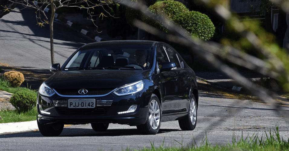 JAC J5 - Murilo Góes/UOL