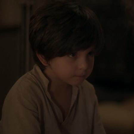 Quinzinho fala pela segunda vez em "Novo Mundo" - Reprodução/TV Globo - Reprodução/TV Globo