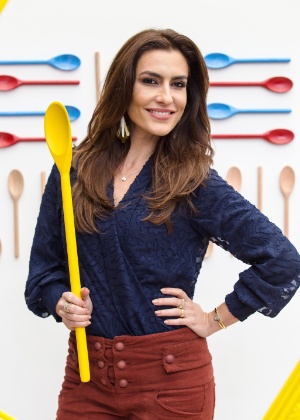Ticiana Villas Boas diz que "Duelo de Mães" se diferencia da maioria dos realities de culinária: "È a volta da comida simples" - Gabriel Gabe/SBT - Gabriel Gabe/SBT