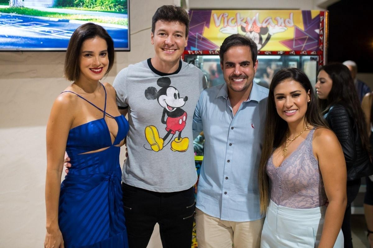 O apresentador Rodrigo Faro e a mulher, Vera Viel, comparecem à festa de três anos de Henry, filho de Simone e Kaká Diniz, em Orlando (EUA) - Diogo Alexandre/Brazil News Internacional