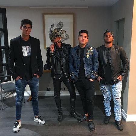 Álvaro Costa, Neymar, Gil Cebola e Cris Guedes - Reprodução/Instagram