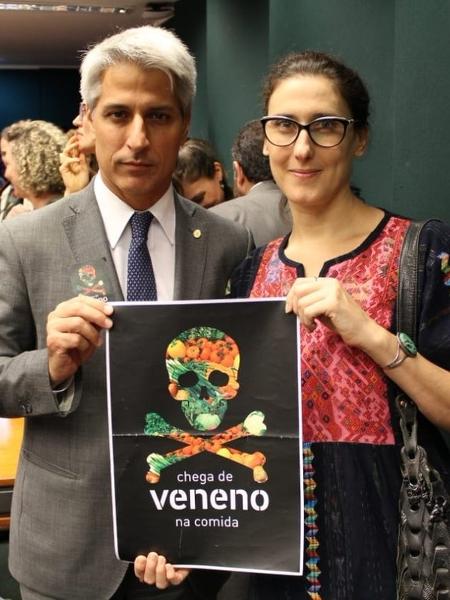 Paola Carosella vai a Congresso na luta contra agrotóxicos - Reprodução/Twitter/alessandromolon