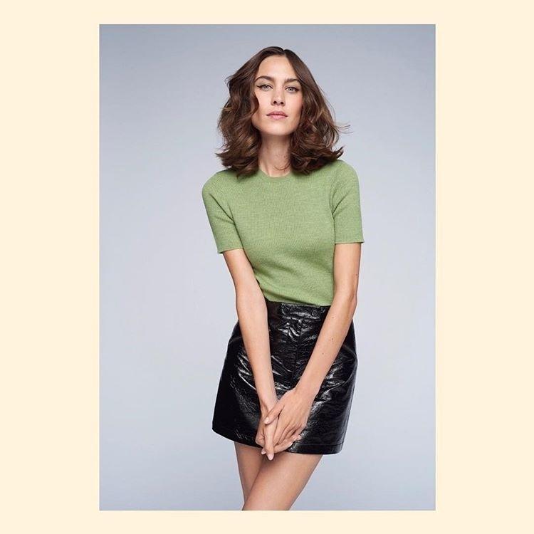 Roupas de vinil - Alexa Chung - Reprodução/Instagram