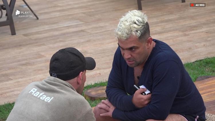 Evandro e Nadja - Reprodução/PlayPlus - Reprodução/PlayPlus