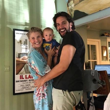 Amanda Kloots com Nick Cordero e o filho, Elvis - Reprodução/Instagram