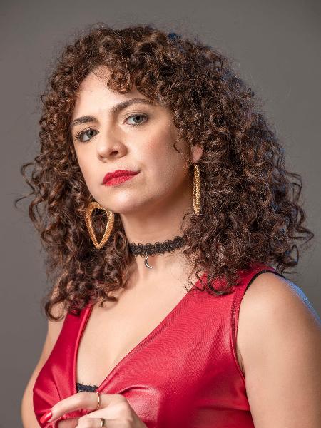 Renata Gaspar caracterizada como Stephany, de "Um Lugar Ao Sol" - Globo/Fabio Rocha