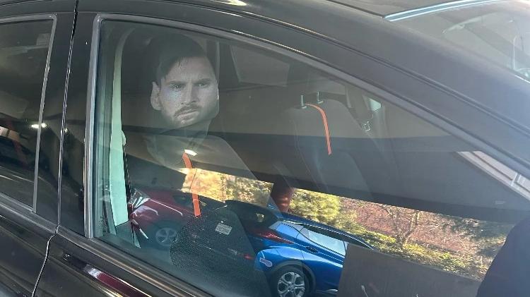 Comprador em loja online aprovou máscara de Messi: "assustou meu condomínio todo"