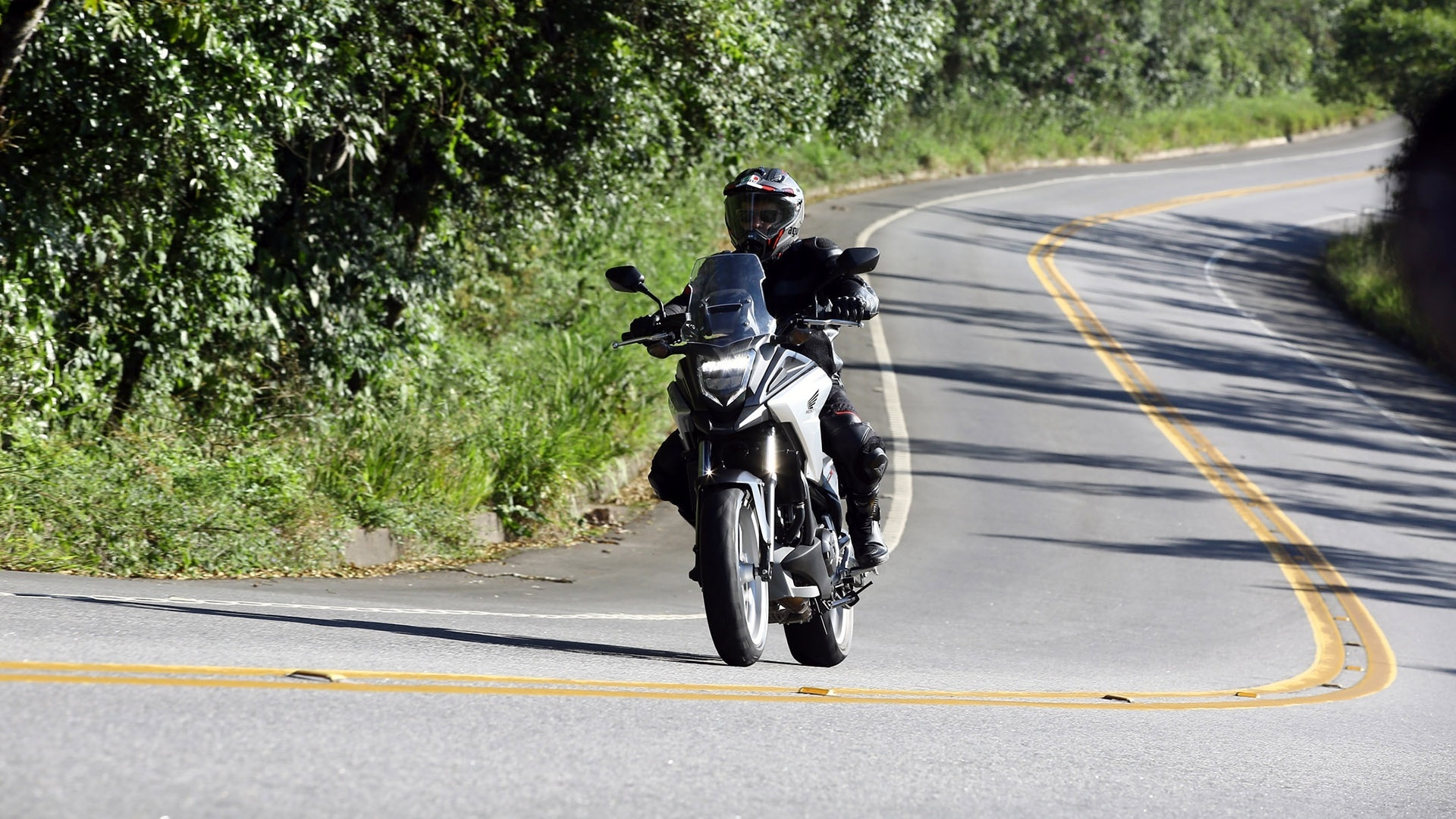 Honda NC 750X 2016 - Divulgação