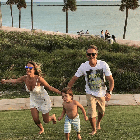 Luisa Mell com o filho, Enzo, e o marido, Gilberto - Reprodução/Instagram/luisamell