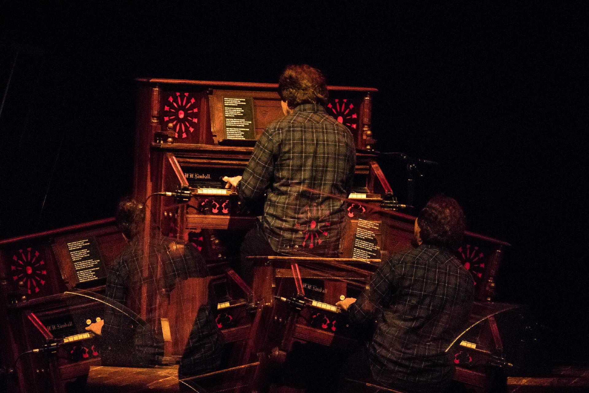 Depois de tocar com o Pearl Jam no Lollapalooza, Eddie Vedder faz apresentação solo em São Paulo - Simon Plestenjak/UOL