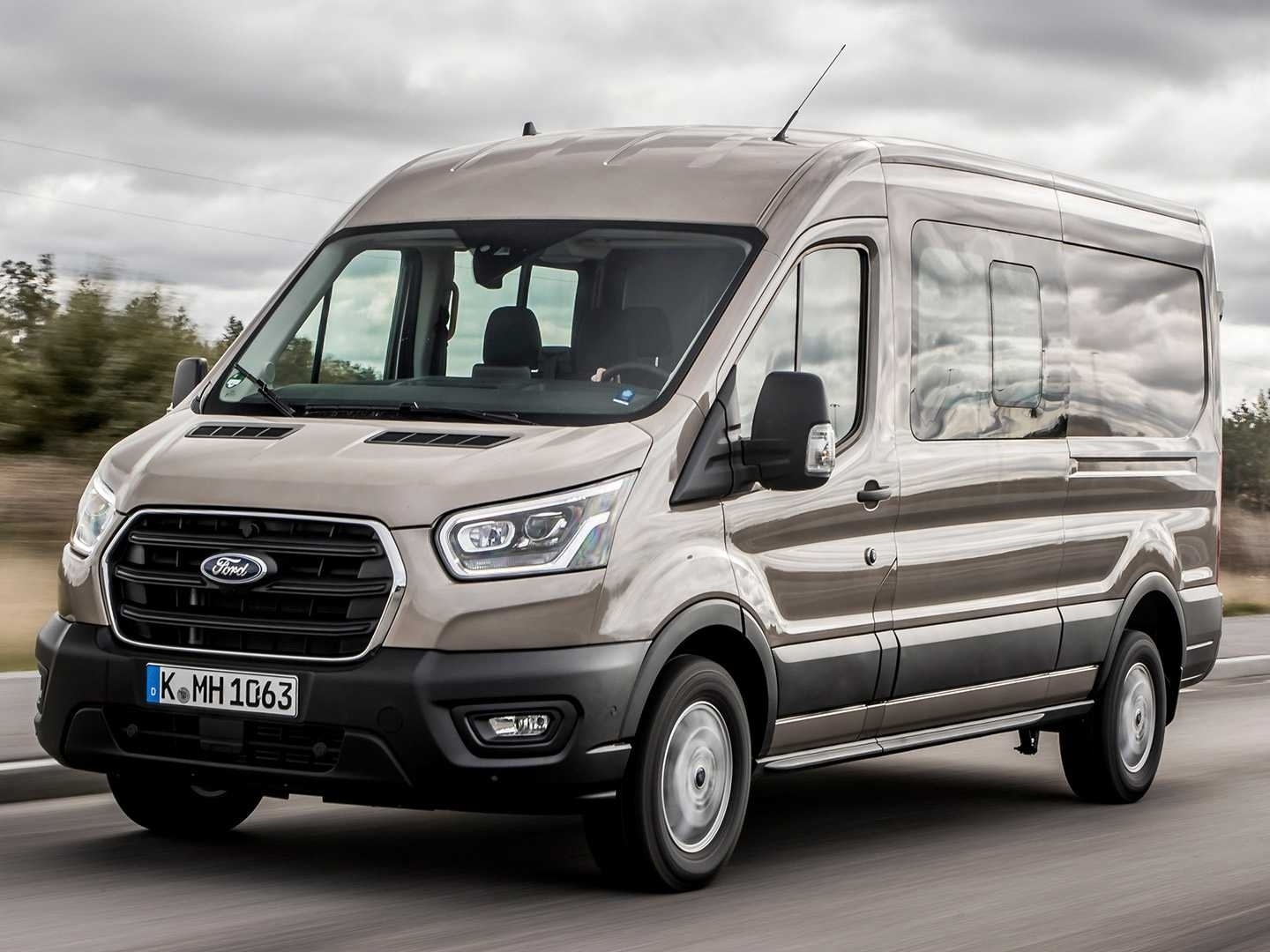 Ford Transit chega em 2021 ao Brasil e terá versão eletrificada no futuro -  13/09/2021 - UOL Carros