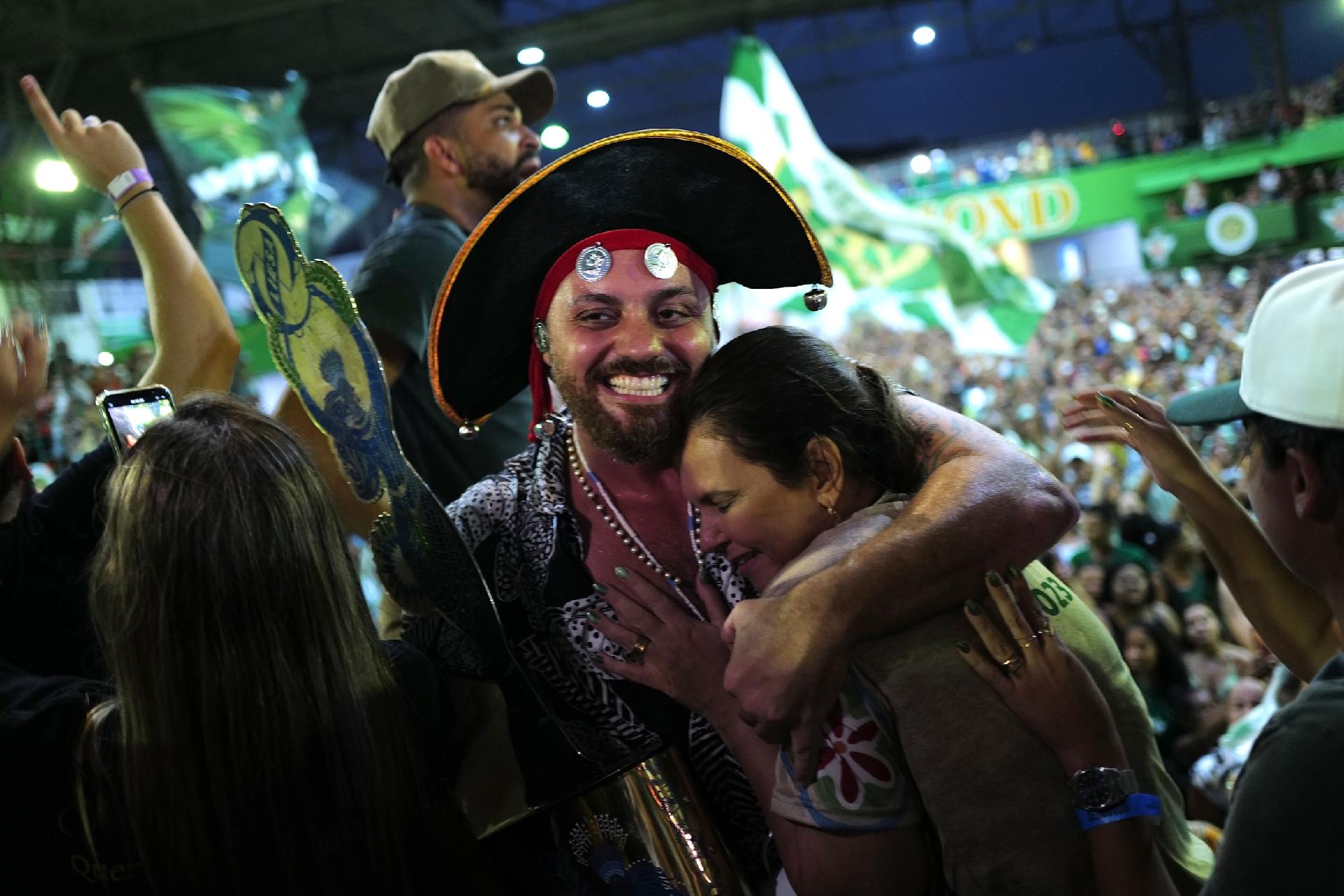 Campeã do Carnaval 2023, quadra da Imperatriz Leopoldinense esté em festa no RJ - Lucas Landau/UOL