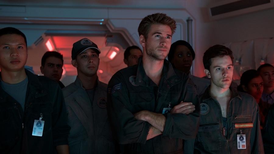 Liam Hemsworth em cena do filme "Independence Day - O Ressurgimento" - Divulgação