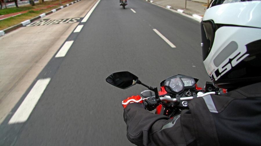 Melhorar as condições das vias, criar vagas e ouvir os motociclistas: a cidade depende dos motociclistas, prefeito - Mario Villaescusa/Infomoto