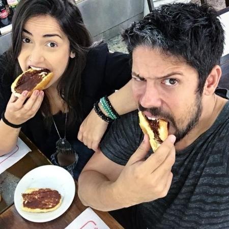 Nada de dieta! Casal 20 do jornalismo da Globo, Mari Palma e Phelipe Siani tomam típico café da manhã paulistano - Reprodução/Instagram/@phelipe.siani