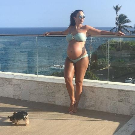 Ivete está próxima de completar seis meses de gravidez de suas filhas gêmeas - Reprodução/Instagram/@ivetesangalo