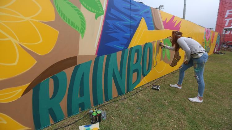 Mural do Lollapalloza - Ricardo Matsukawa/UOL - Ricardo Matsukawa/UOL