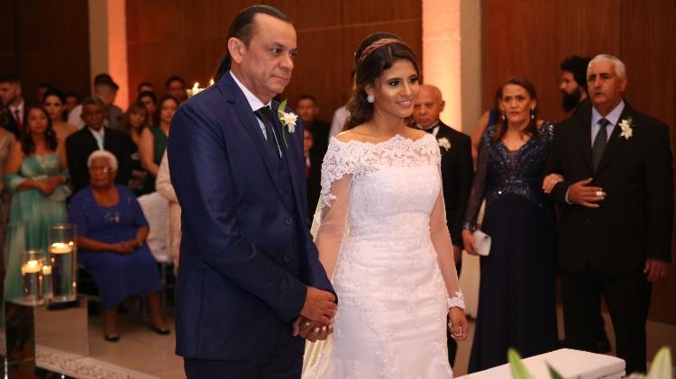 Aos 47 anos, Frank Aguiar se casa com a estudante Caroline Santos - Deividi Correa/AgNews - Deividi Correa/AgNews