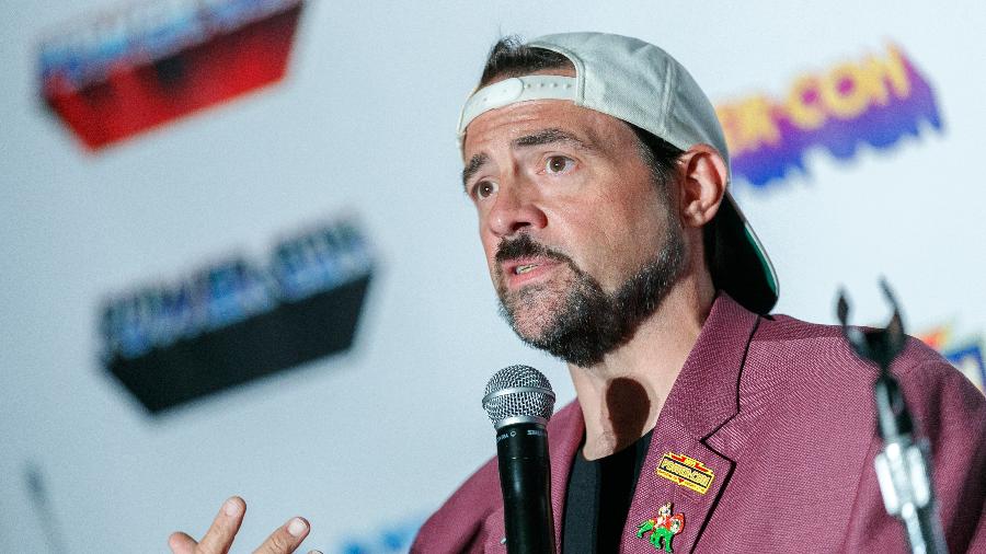 Kevin Smith durante a Power-Con, na Califórnia - Getty Images