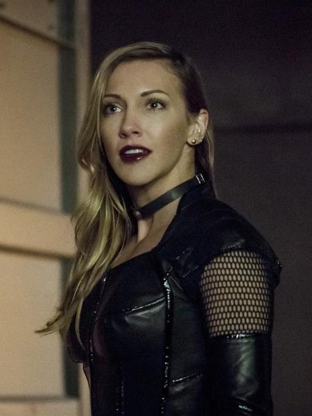 Katie Cassidy em Arrow - Divulgação/IMDb - Divulgação/IMDb
