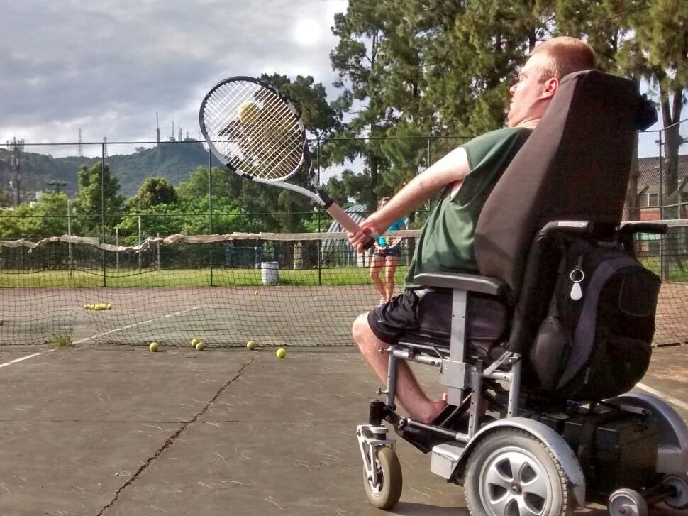 Atletas do tênis dizem que o esporte está cada vez mais acessível