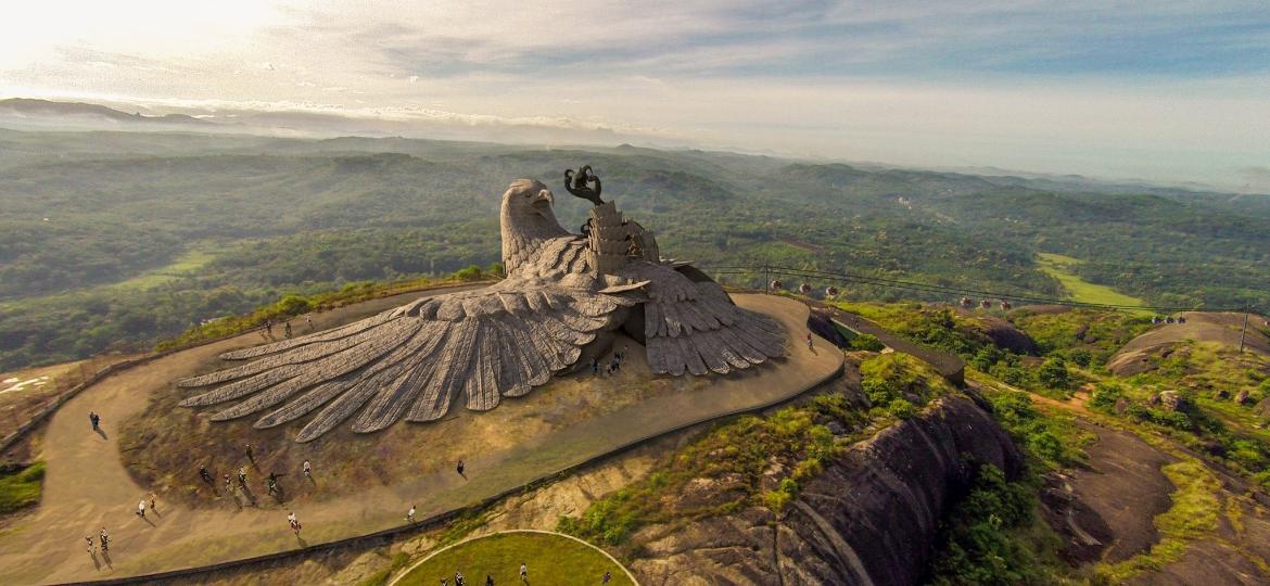 Jatayu, a maior escultura de pássaro do mundo - Reprodução/Jatayu Earth Center