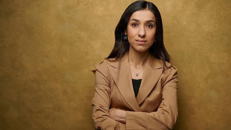 Há 10 anos, Nadia Murad foi sequetrada pelo Estado Islâmico e feita como escrava sexual 