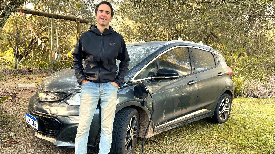 Clemente Gauer e seu Chevrolet Bolt 2019 com cerca de 100 mil km rodados