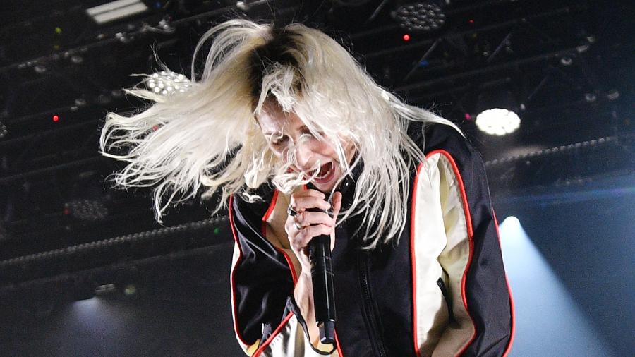 Emily Armstrong, do Linkin Park, em show da "From Zero World Tour", em setembro, em Londres - Jim Dyson/Getty Images