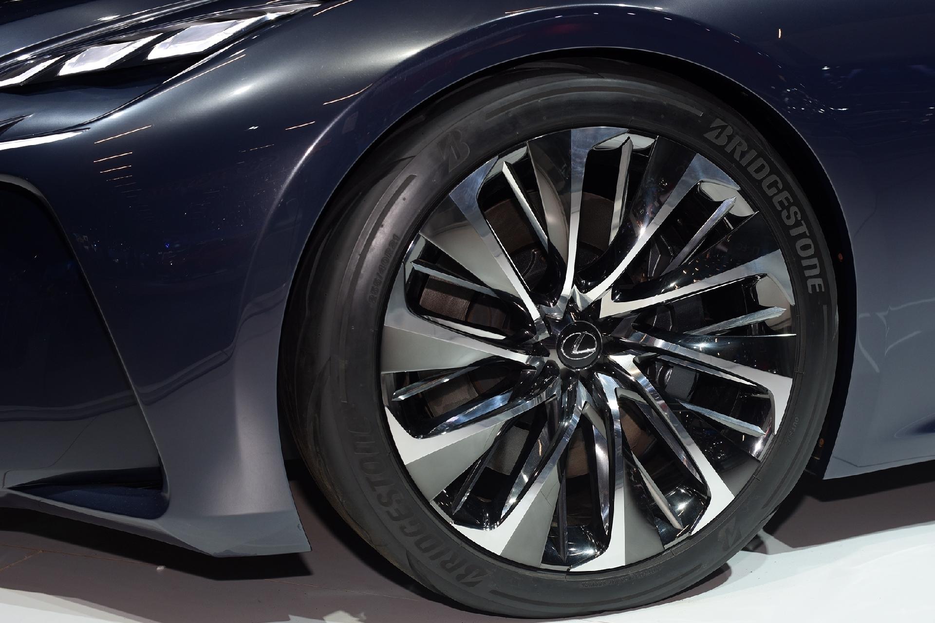 Lexus LF-FC Concept - Murilo Góes/UOL