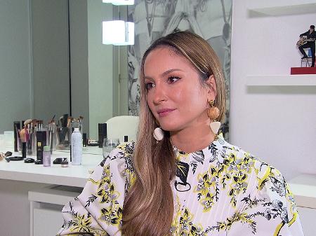 Claudia Leitte participa do programa "Câmera Record" - Reprodução/Record TV