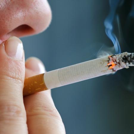 Nos últimos 12 anos, o número de fumantes no Brasil caiu 40% - iStock