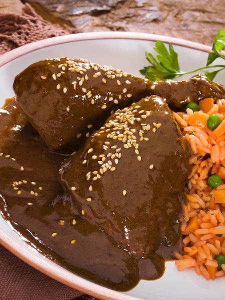 Mole Poblano - Maogg/Getty Images - Maogg/Getty Images