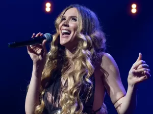 Tatuagem bêbada e altas emoções: Joss Stone relembra aventuras pelo Brasil