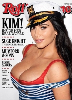 Kim Kardashian se veste de marinheira para a edição de julho da Rolling Stone