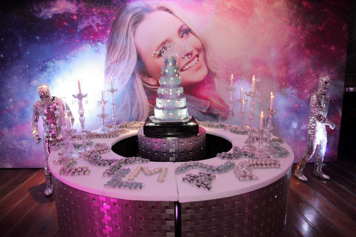 Larissa Manoela comemora 10 milhões de seguidores com festa luxuosa - Marcos Ribas e Manoela Scarpa/Brazil News