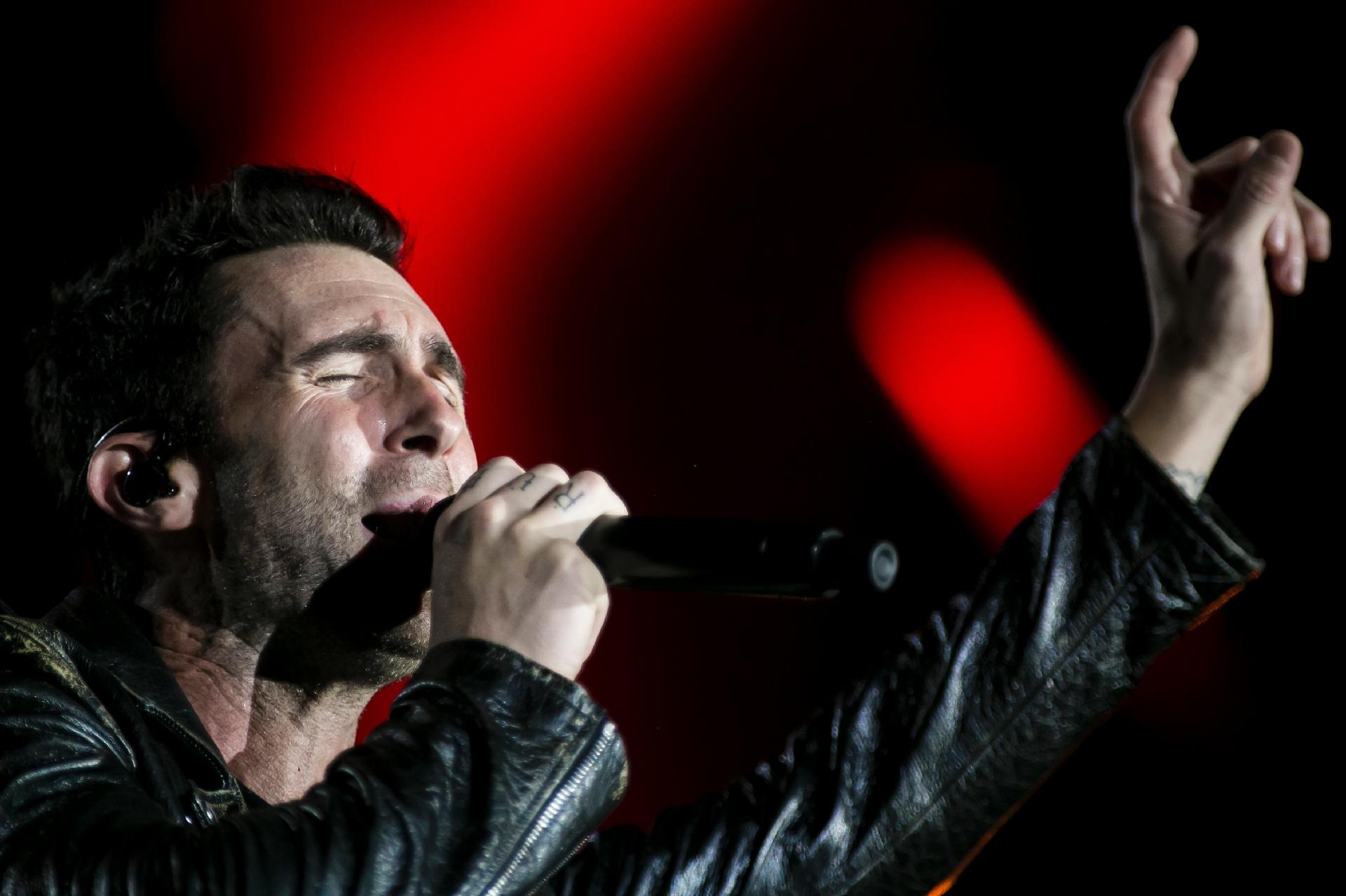 Maroon 5 substitui Lady Gaga e encerra primeira noite do Rock in Rio 2017 - Bruna Prado/UOL