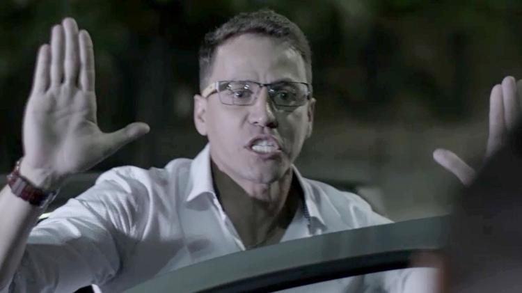 Gerson é rendido por bandidos em "A Força do Querer" - Reprodução/GShow - Reprodução/GShow