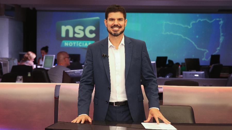 Fabian Londero, apresentador e editor-chefe do NSC Notícias na NSC TV - Léo Munhoz/DC