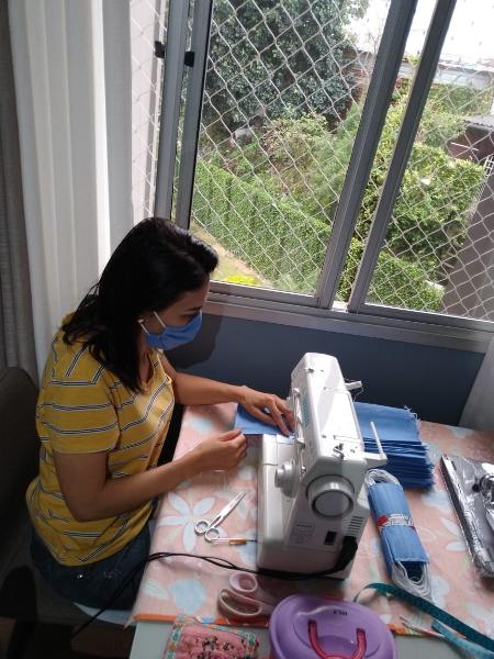 Maria Emília Ferreira costura máscaras contra a Covid-19 na Brasilândia - Arquivo Pessoal - Arquivo Pessoal
