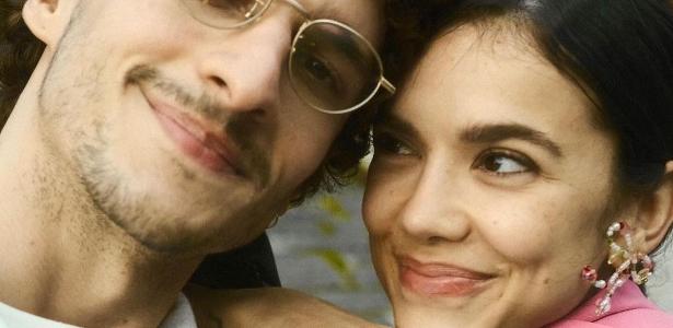 Discreto e noivo de Manu Gavassi: Jullio Reis é Cazuza em 'Homem com H'