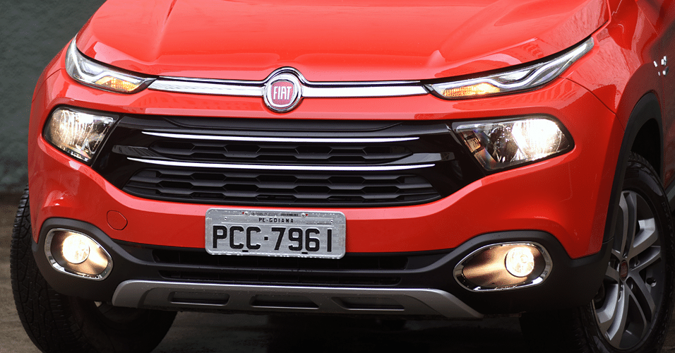 Fiat Toro Volcano AT9 4x4 Diesel - Murilo Góes/UOL