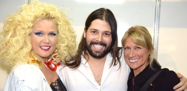 Thomaz Azulay, filho do Simão Azulay, foi buscar uma bota de época para Xuxa - Blad Meneghel/Divulgação - Blad Meneghel/Divulgação