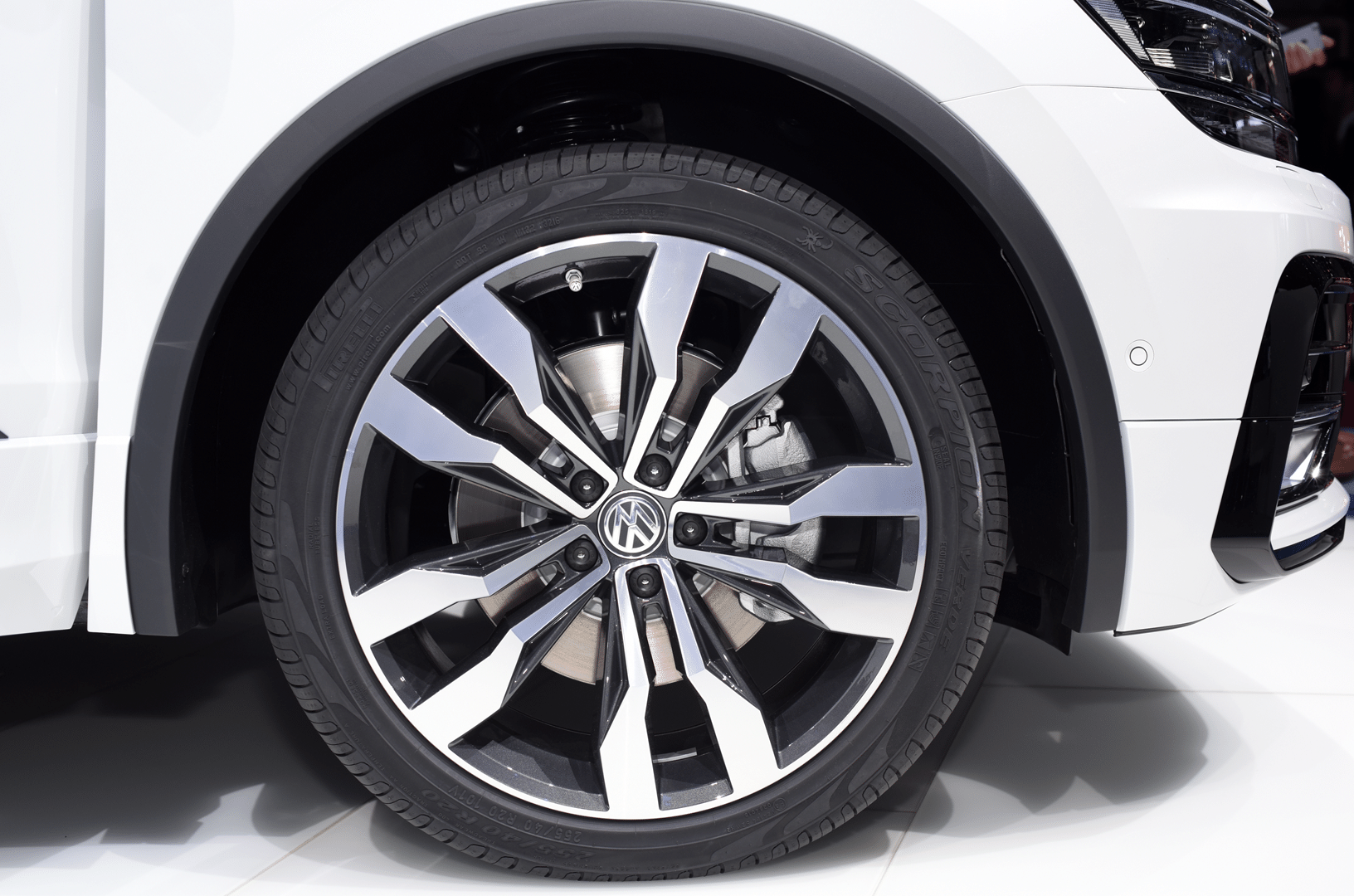 Volkswagen Tiguan Carat Edition RLine 2.0 TDI BiTurbo Diesel - Murilo Góes/UOL