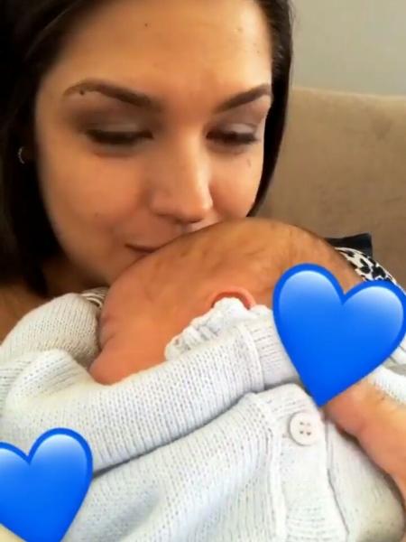 Thais Fersoza registra de "momento de chamego" com o filho - Reprodução/Instagram - Reprodução/Instagram