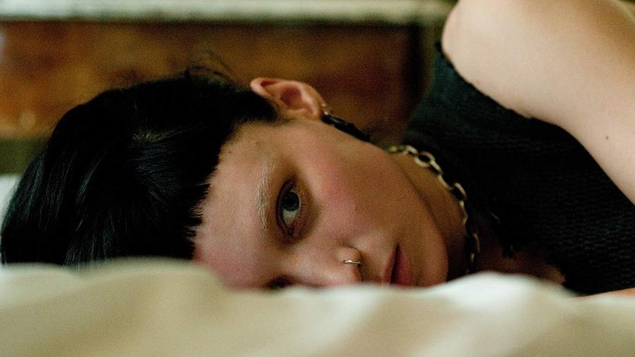 Rooney Mara no papel da hacker Lisbeth Salander, em "Millenium: Os Homens Que Não Amavam as Mulheres" (2011), de David Fincher - Divulgação