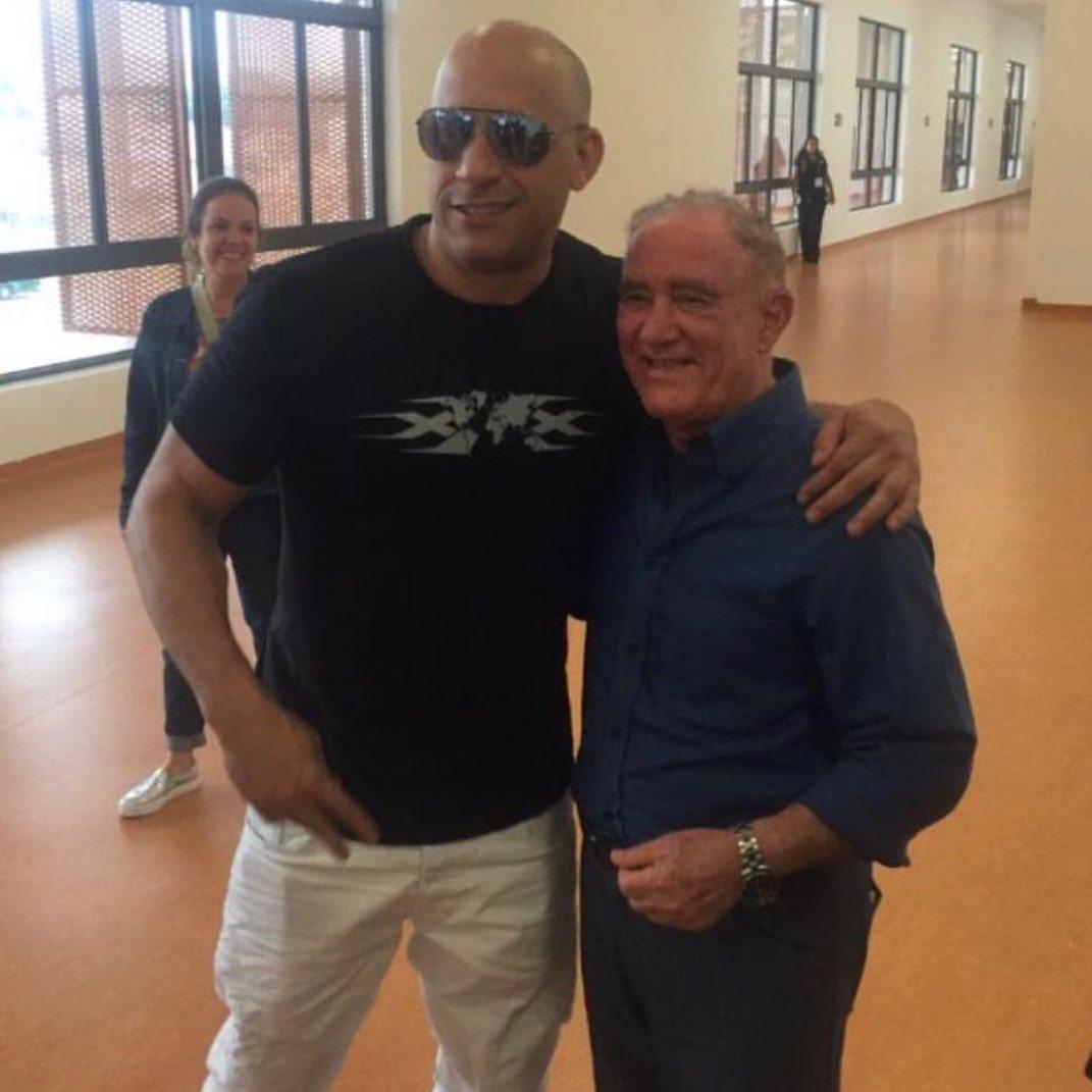 Altura E Peso De Vin Diesel