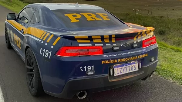 Polícia gaúcha transforma Chevrolet Camaro em viatura